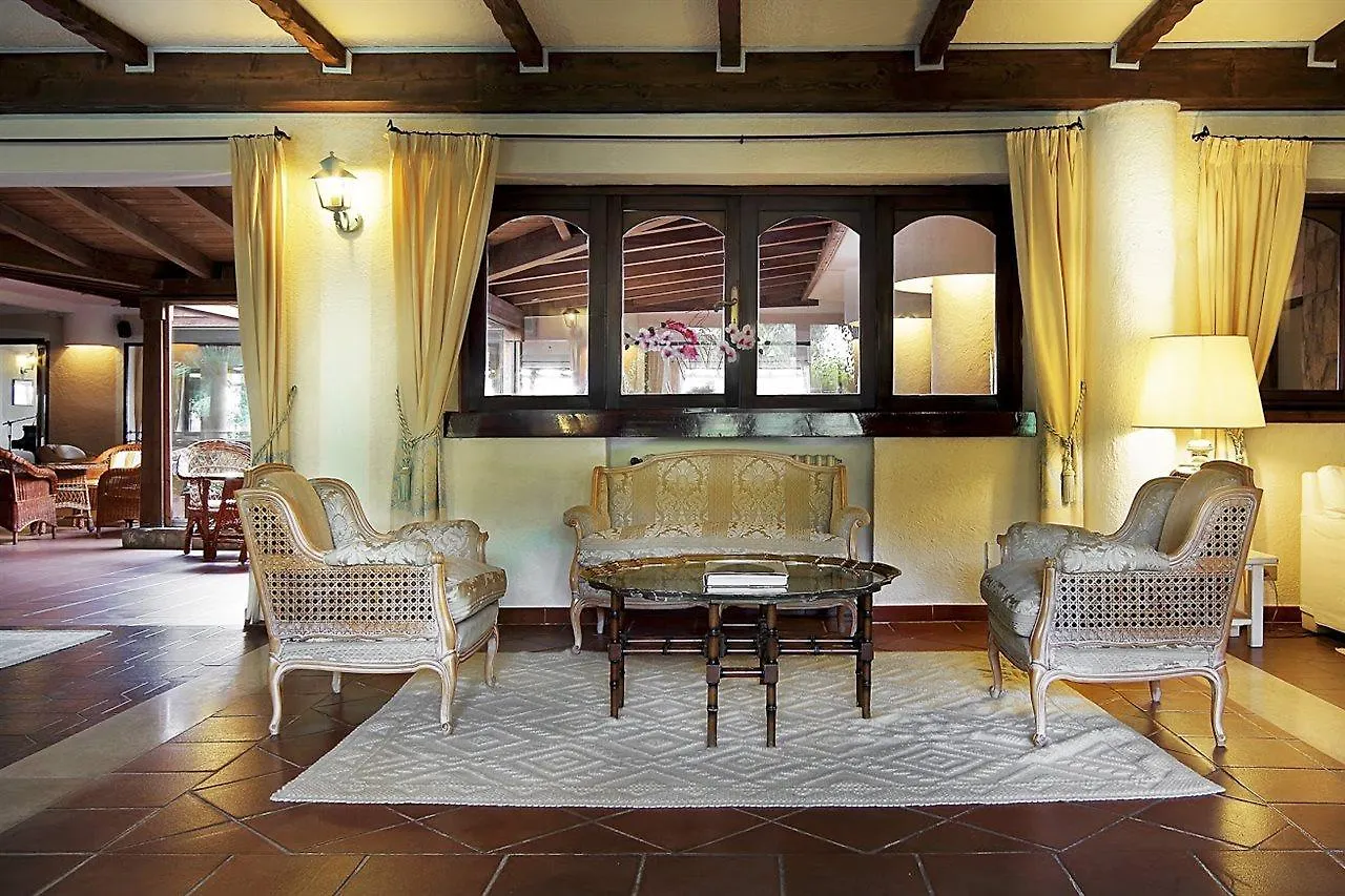 Grand Hotel Smeraldo Beach Baja Sardinia