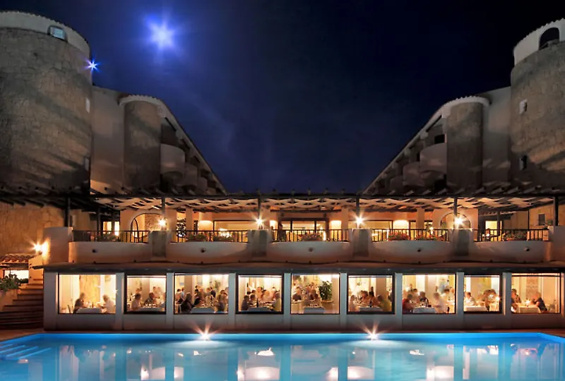 Grand Hotel Smeraldo Beach Baja Sardinia