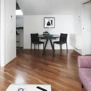 Comecasa Attic 5 Min Walk From Duomo Italy